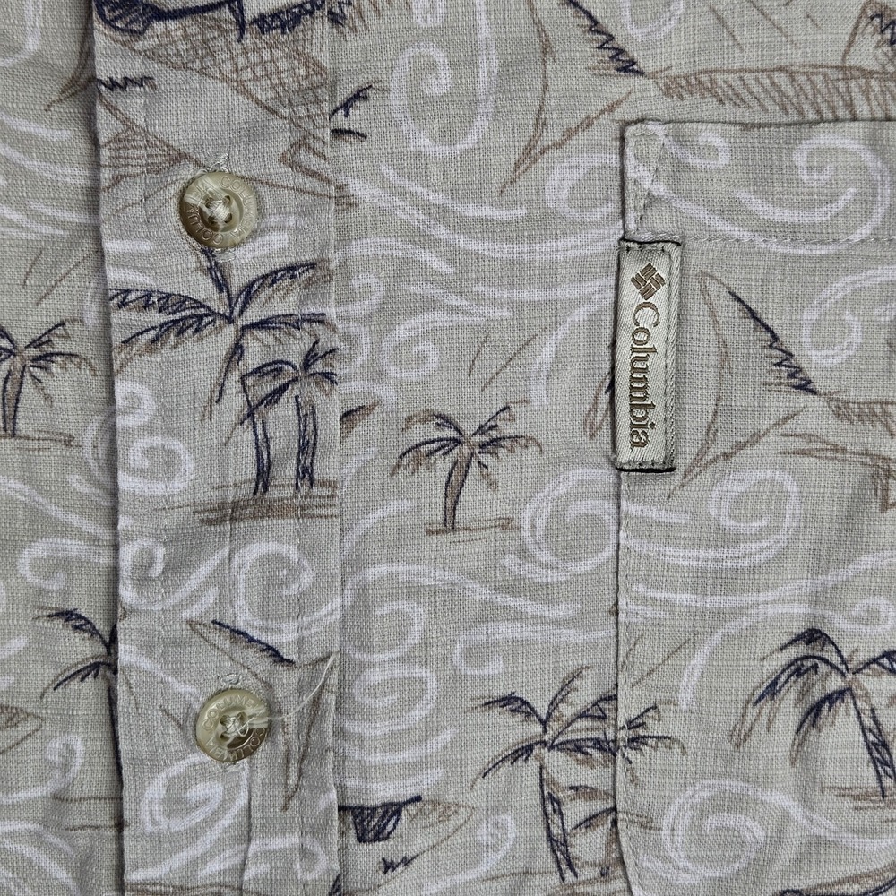 Columbia Mens Hawaiian 100% Cotton Large Short Sleeve Shirt Beige Cool Sharks - Picture 3 of 12